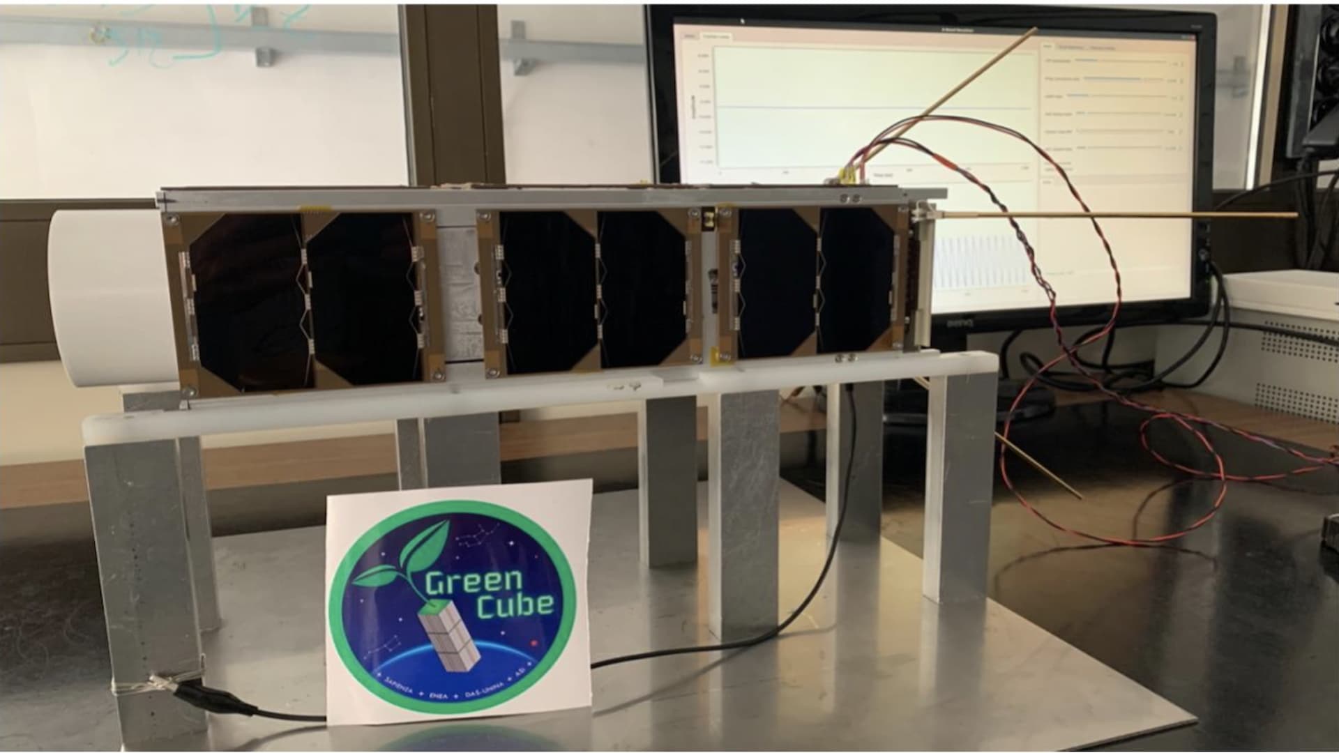 GreenCube: attivato il micro-orto spaziale a 6000 km da terra