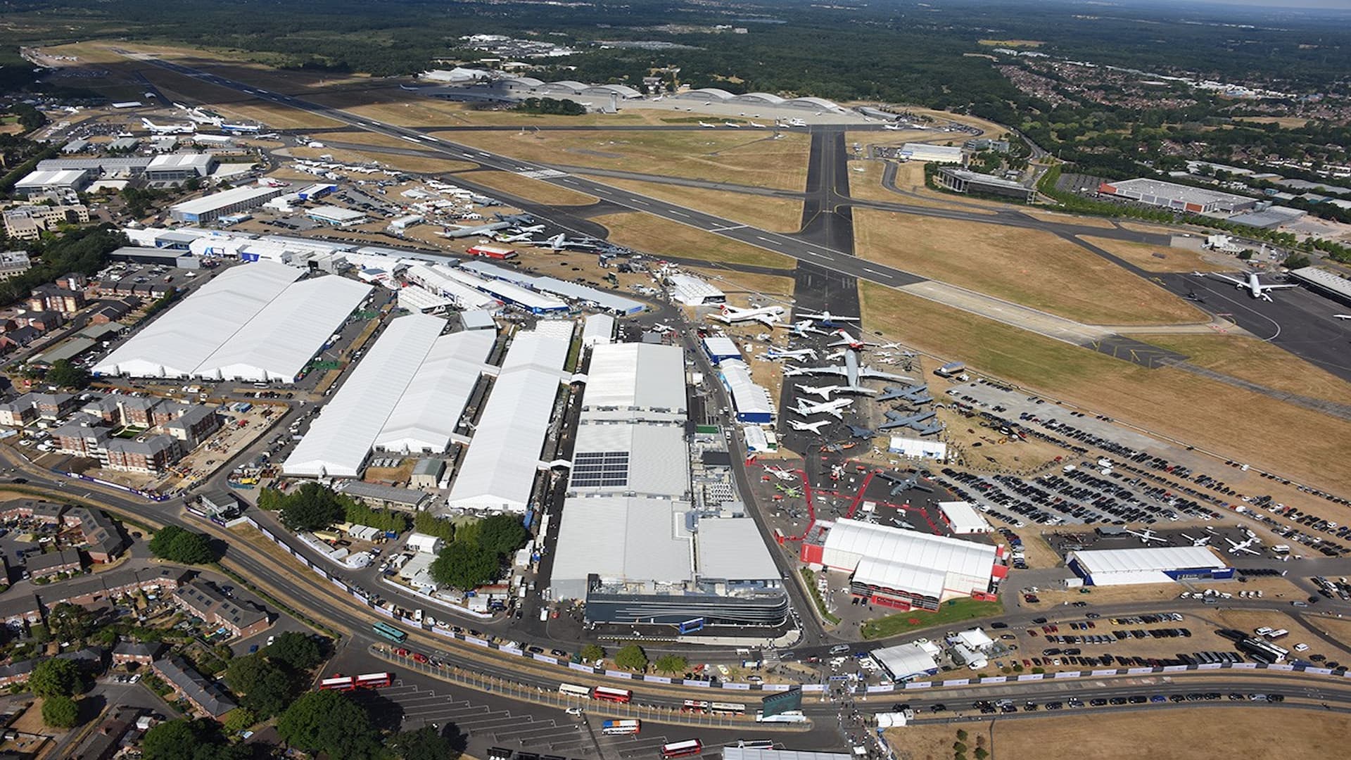 THE ITALIAN SPACE IN THE FOREGROUND AT THE FARNBOROUGH INTERNATIONAL AIRSHOW