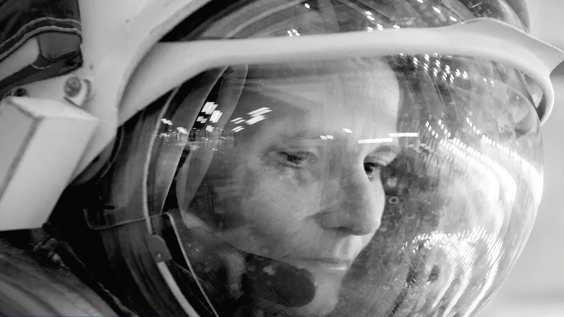 ASI - AstroSamantha prima spacewalker europea