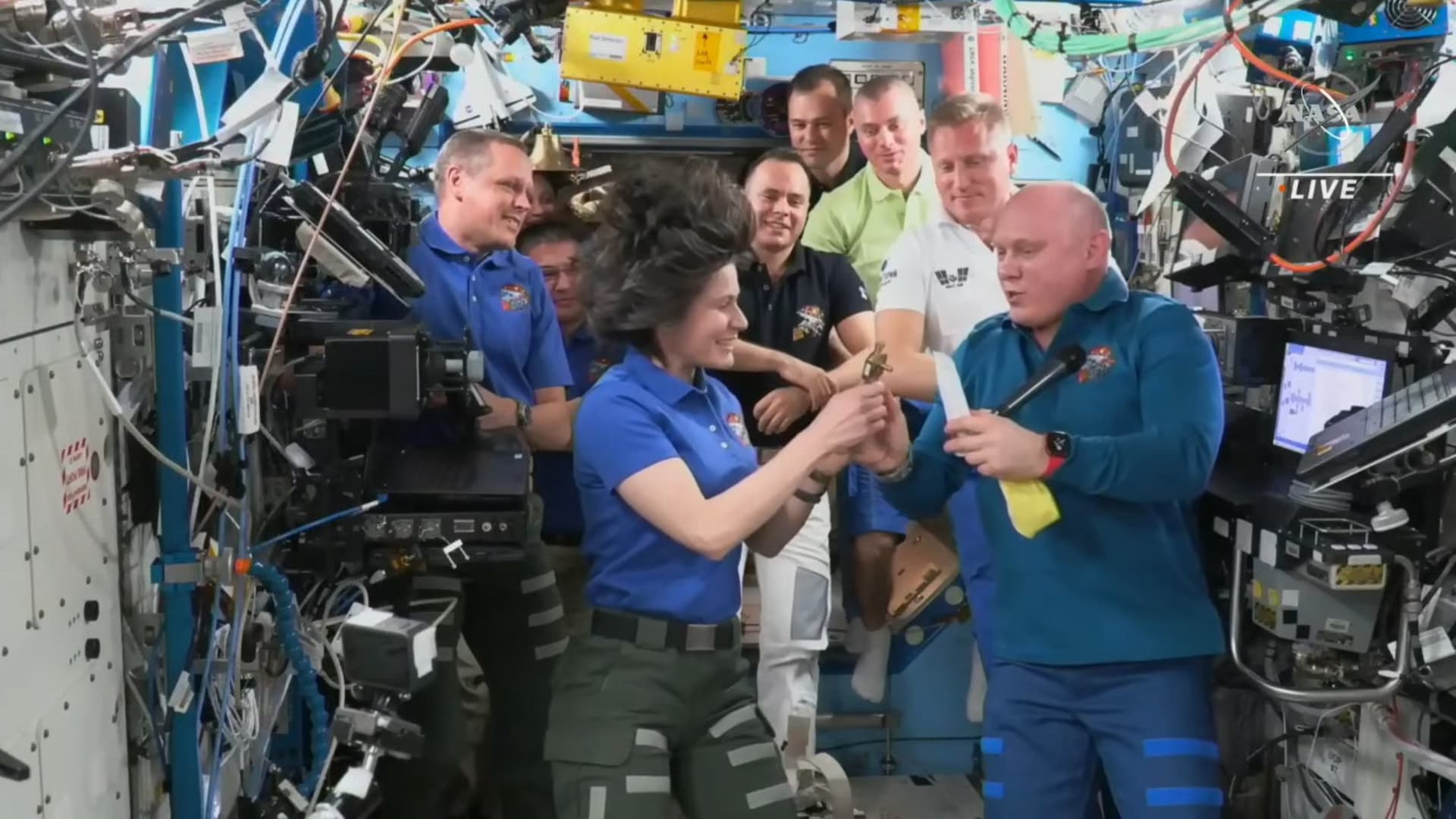 ASI - Samantha Cristoforetti al timone della ISS