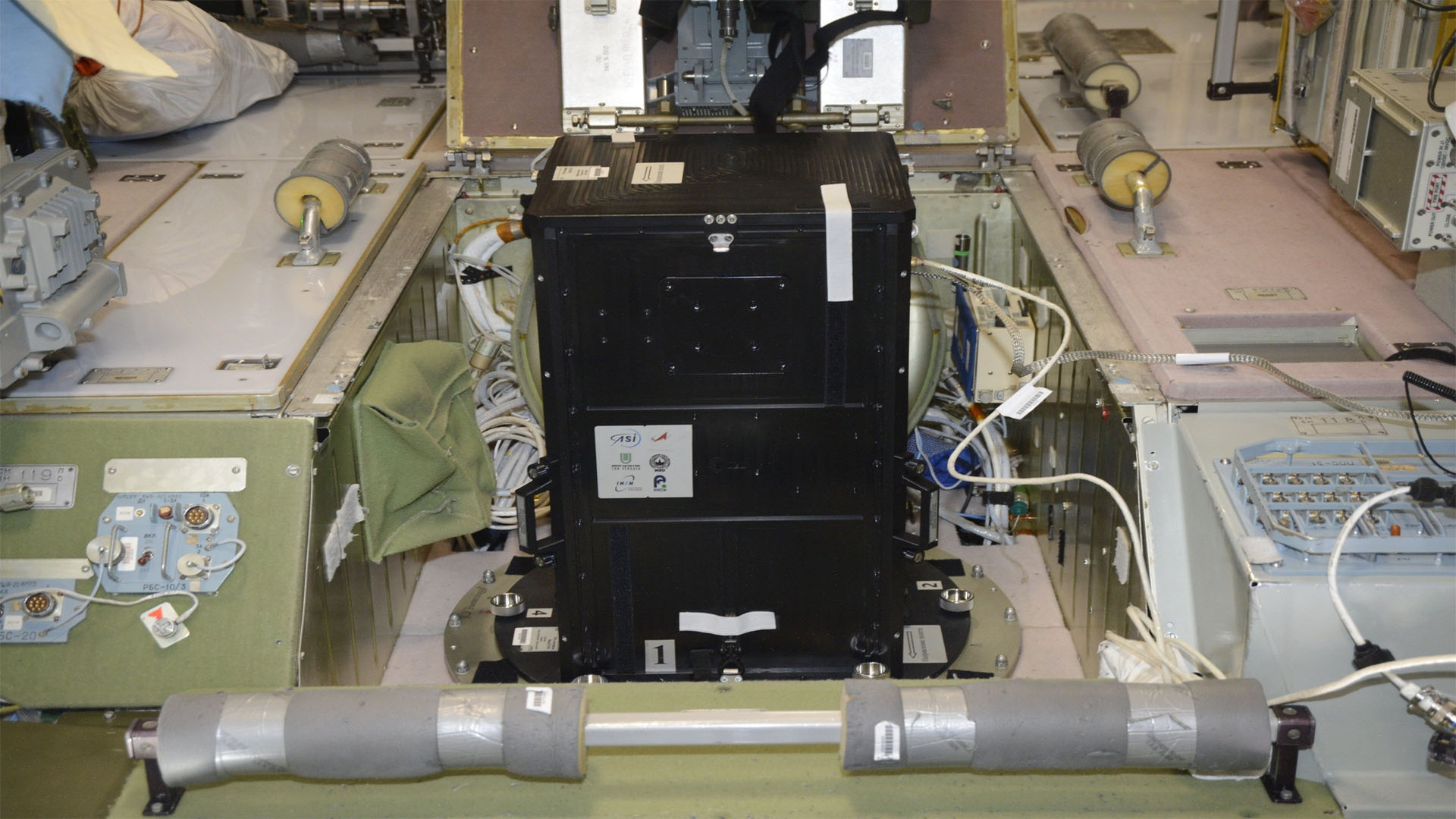 ASI - Tre anni di osservazioni nell’ultravioletto dalla ISS con il telescopio Mini-EUSO