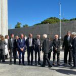 L’arrivo del Presidente della Repubblica, Sergio Mattarella, che stringe la mano al Presidente dell’ASI, Teodoro Valente