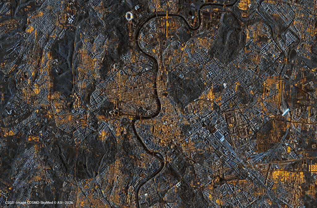 Roma - La città eterna vista dal nuovo satellite COSMO-SkyMed di seconda generazione. Nell’immagine si individuano immediatamente la basilica di San Pietro, il Colosseo, le Stazioni di Termini e Tiburtina, Villa Borghese e Villa Ada e lo Stadio Olimpico